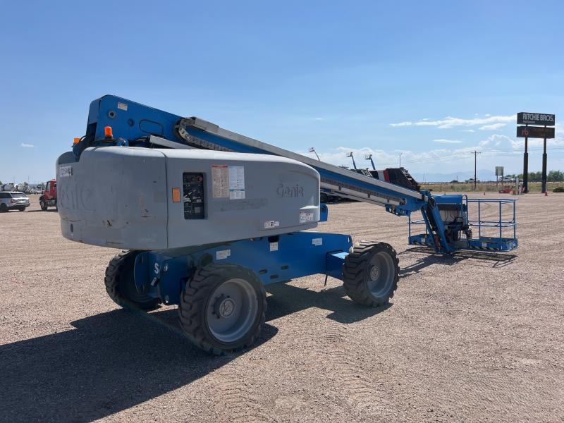 Xe nâng người Genie S-60 Boom Lift